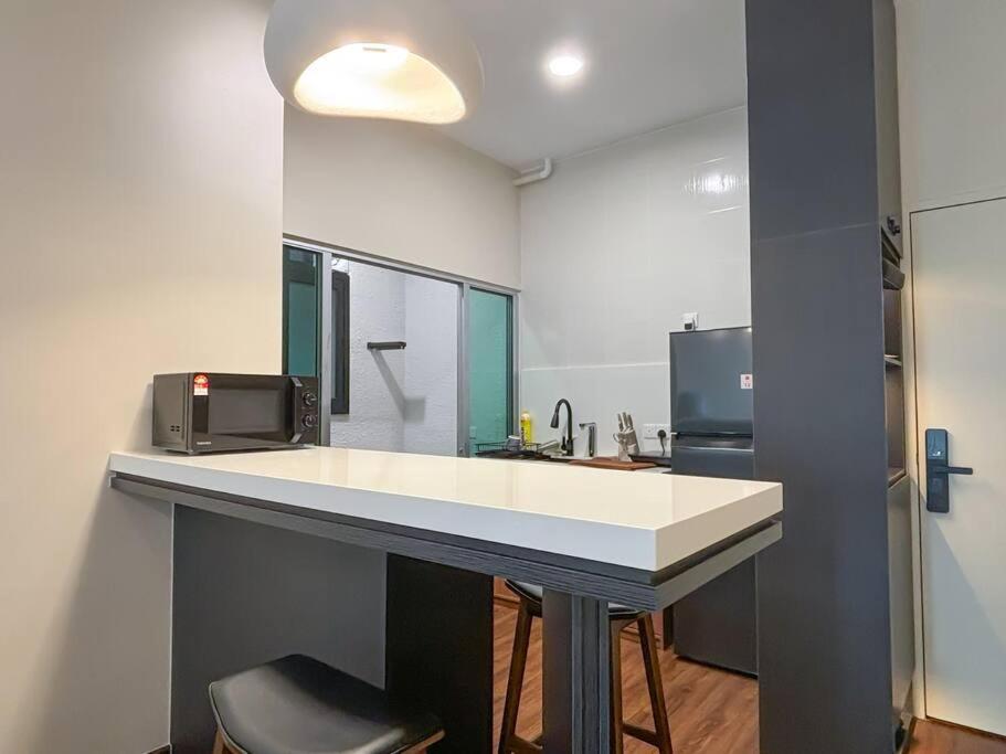 Razak Cornerstone, 10m To Mid Valley, Kl Pangsapuri Kuala Lumpur